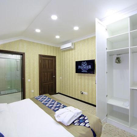 Premier Hotel Bishkek Ngoại thất bức ảnh