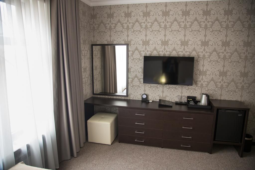Premier Hotel Bishkek Phòng bức ảnh