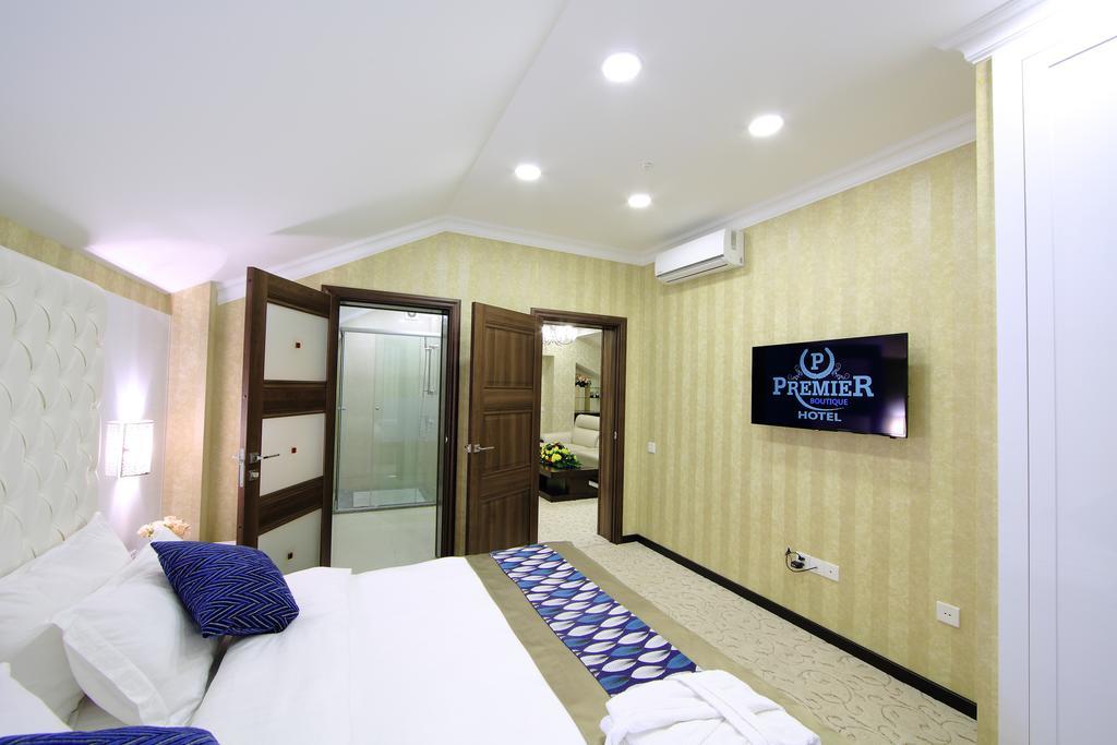 Premier Hotel Bishkek Ngoại thất bức ảnh