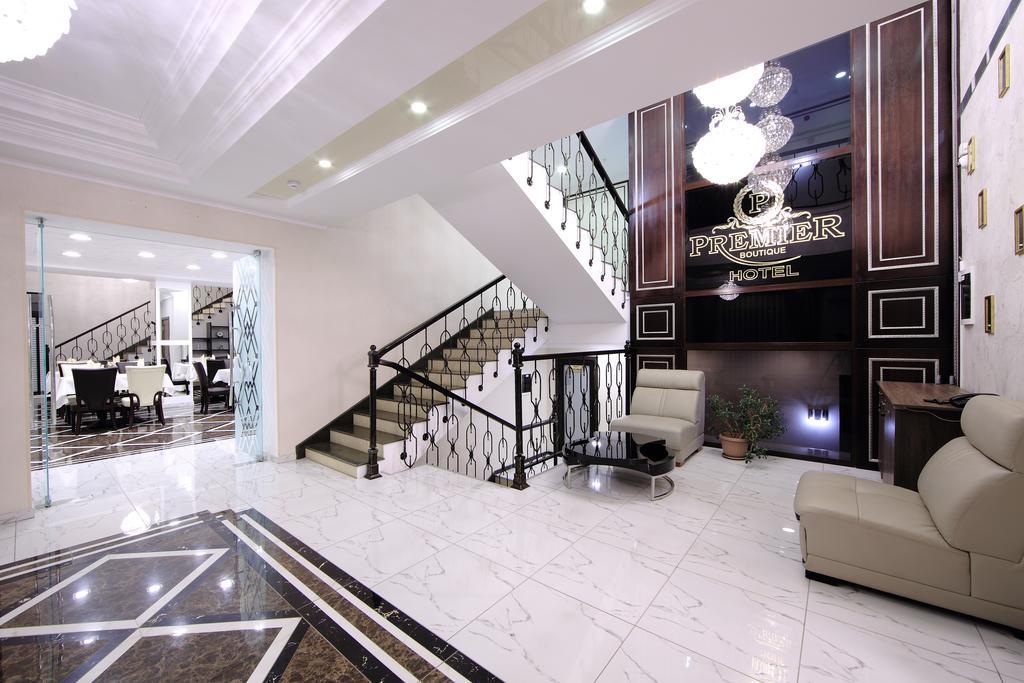 Premier Hotel Bishkek Ngoại thất bức ảnh